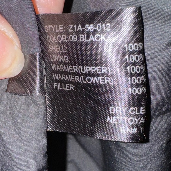 Sanyo Men's long Black, Water Resistant lined Trench SIZE R-48. Vintage - Picture 12 of 14